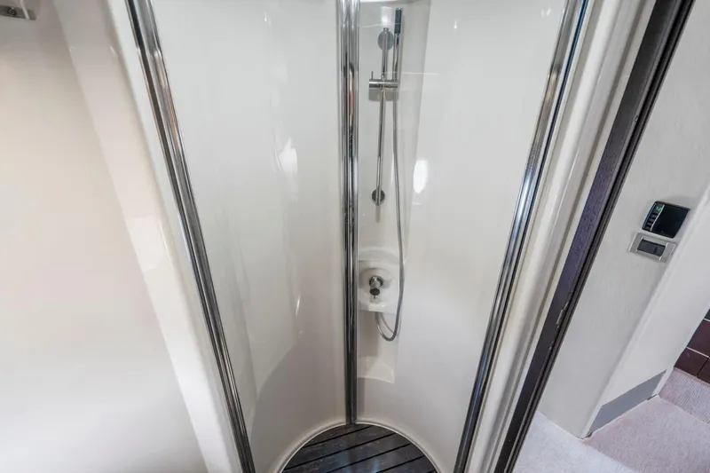  Yacht Photos Pics Shower area in 2007 Azimut 68S yacht, featuring sleek modern design.