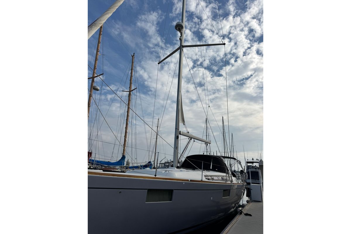 2016 Beneteau 48 