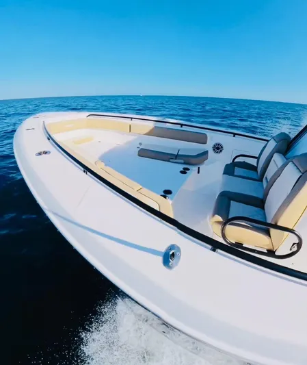  Yacht Photos Pics 2024 Everglades 365 Cc - Image 16