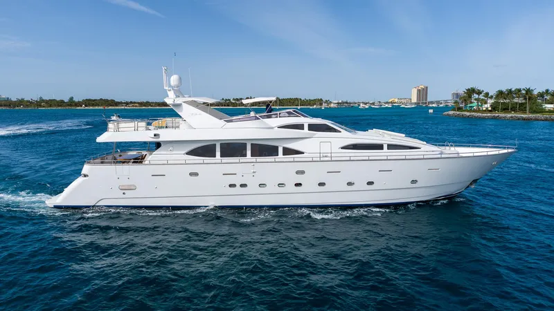  Yacht Photos Pics 
