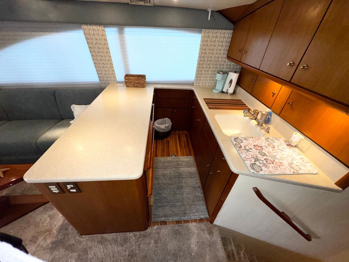 2005 Ocean Yachts 46 