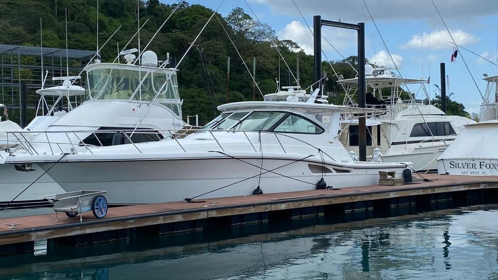 2007 Tiara Yachts 4200-open