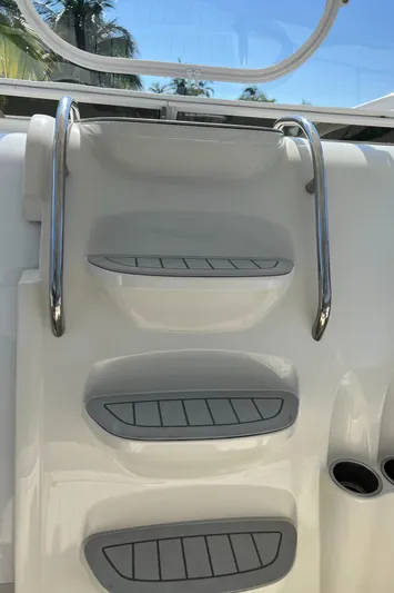 Pura Vida Yacht Photos Pics 