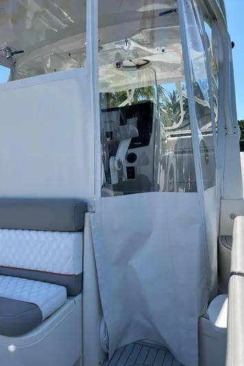 Pura Vida Yacht Photos Pics 