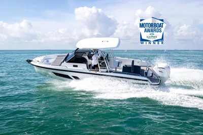 2024 Quarken 27 T-Top