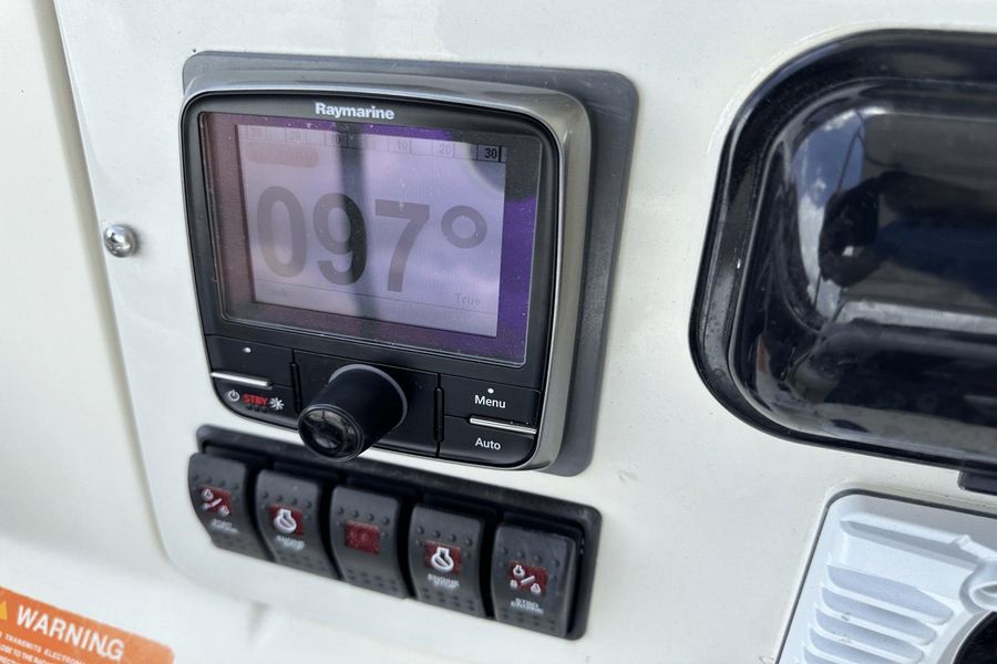 2006 Azimut 50