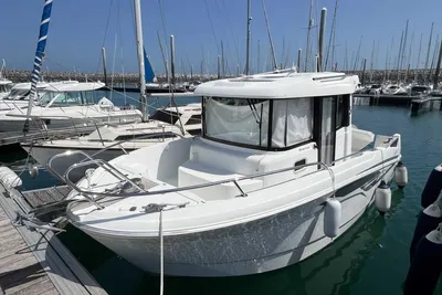 2013 Beneteau Barracuda 7