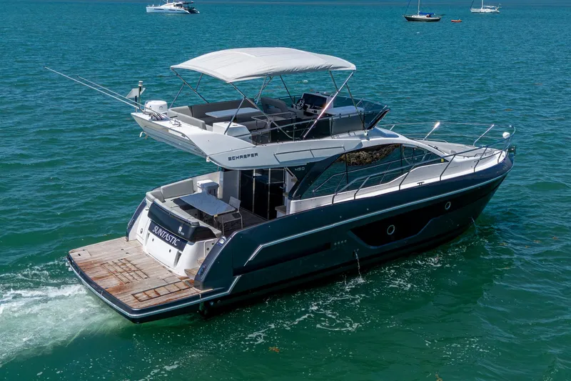 Suntastic Yacht Photos Pics 