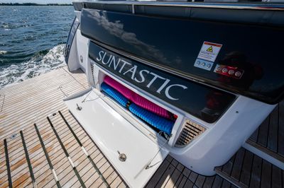Yacht
