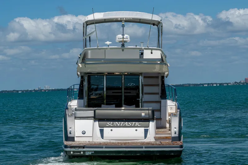 Suntastic Yacht Photos Pics 