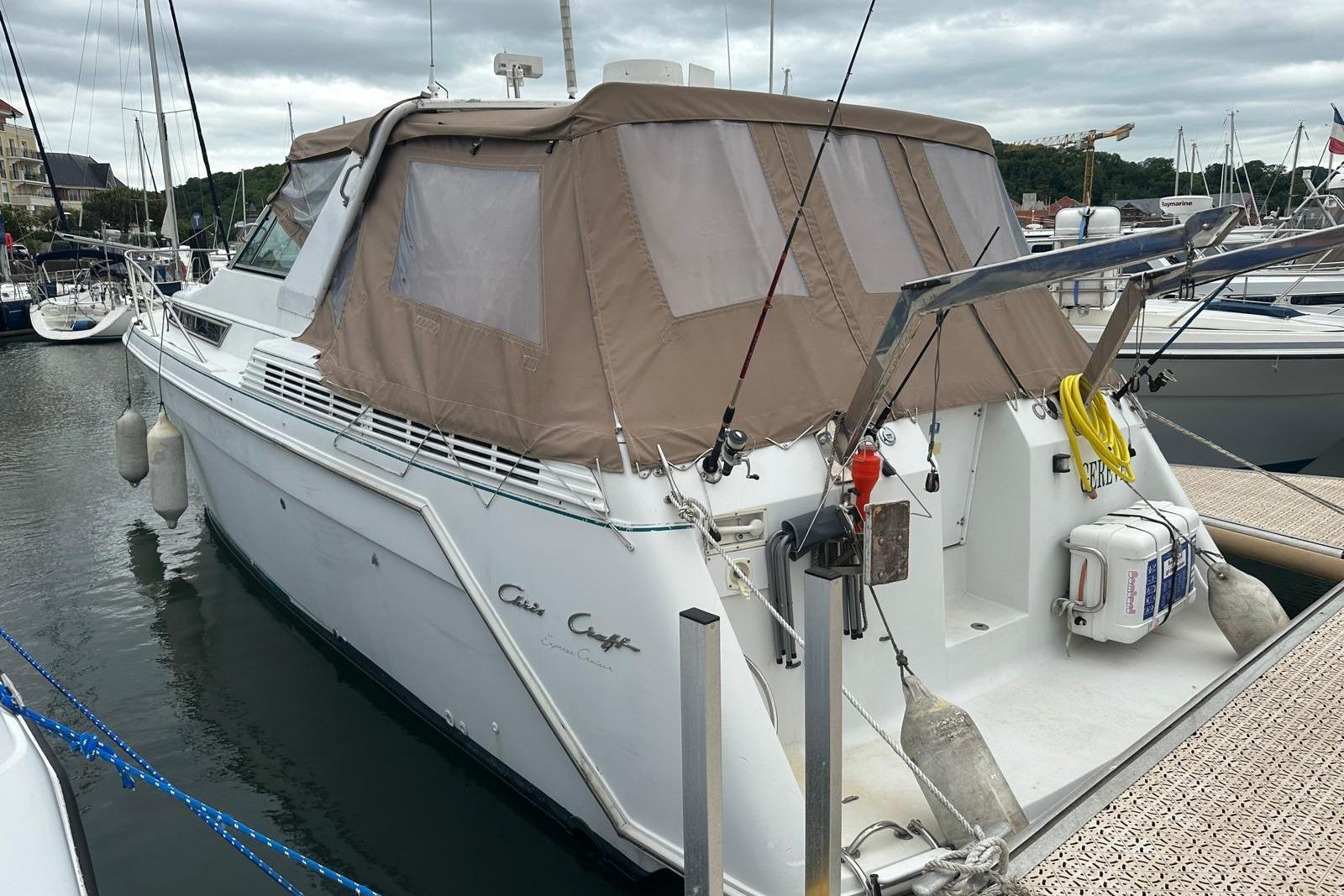 1991 Chris-Craft 360 Express