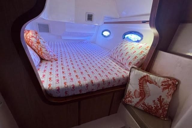 2007 Africat Marine 42 