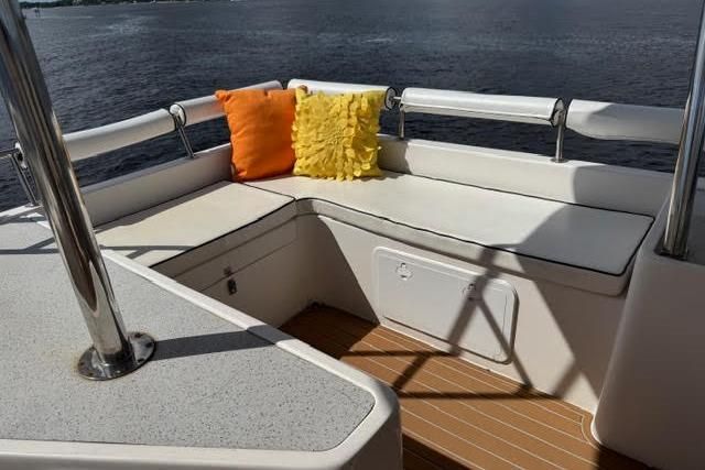 2007 Africat Marine 42 