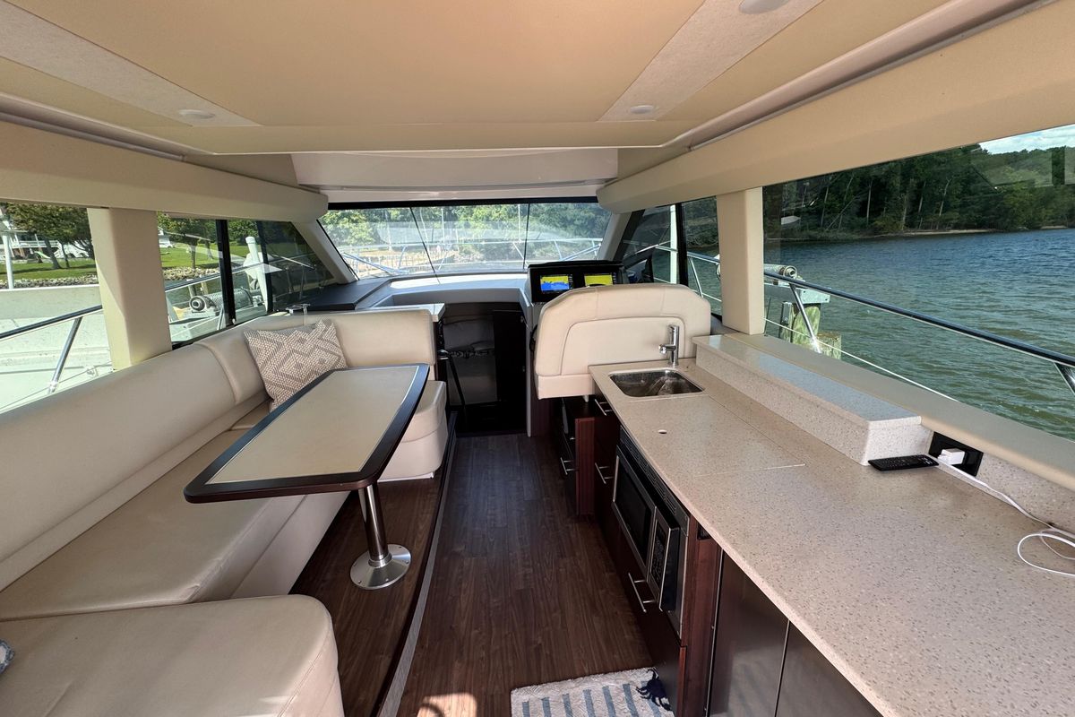 2019 Regal 42 