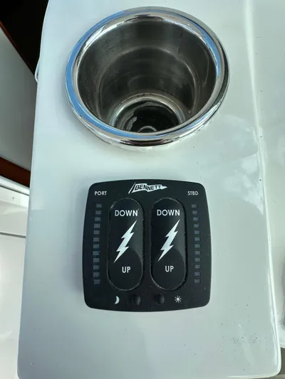 Gemini Yacht Photos Pics 