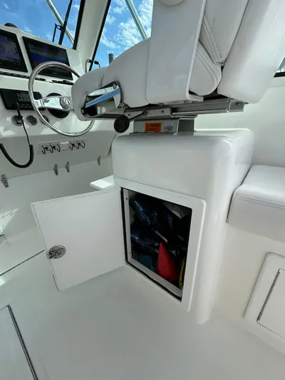 Gemini Yacht Photos Pics 