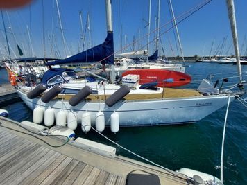 WEST WIND 35
