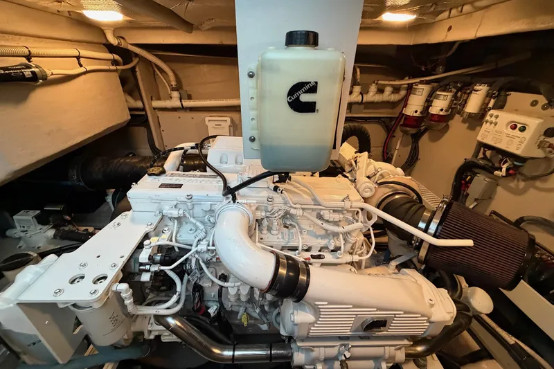 Livin Da Lyfe Yacht Photos Pics Engine room of 2013 Sea Ray 510 Sundancer with Cummins engine components.