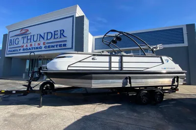 Montara 25 Surf Boss