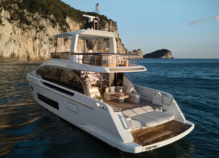  Yacht Photos Pics 