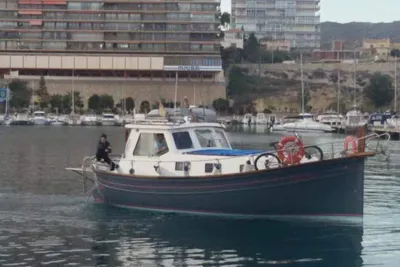 1989 Myabca 32