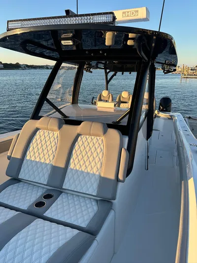 Main Event Yacht Photos Pics 