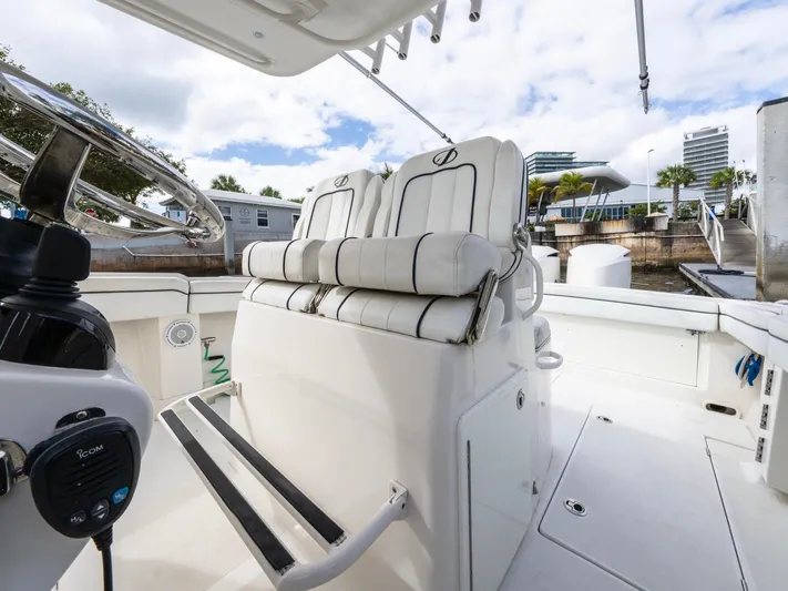 Big Blue Yacht Photos Pics 