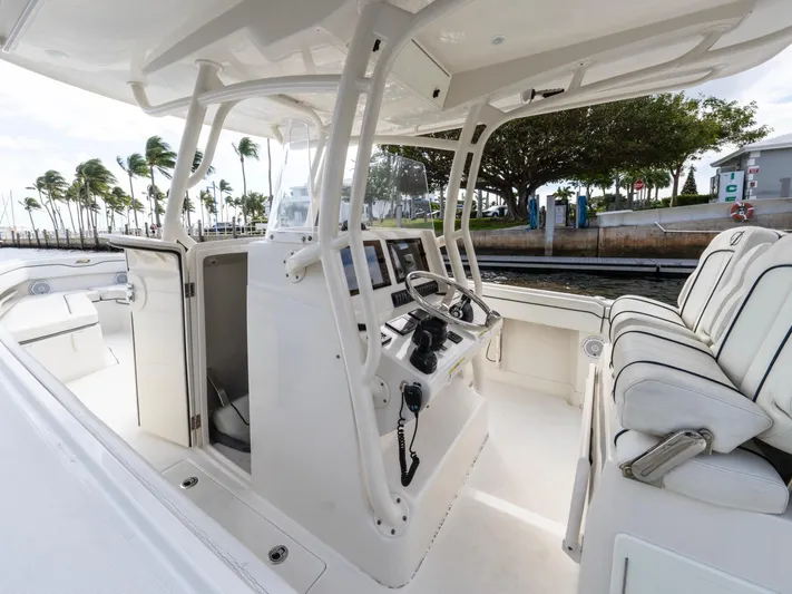 Big Blue Yacht Photos Pics 