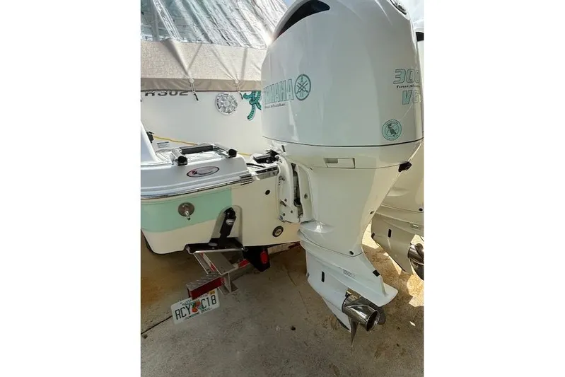  Yacht Photos Pics 2021 Robalo R300 Center Console with Yamaha 300 V6 outboard motor.