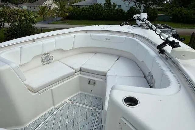  Yacht Photos Pics 2021 Robalo R300 Center Console boat with spacious seating and modern design.
