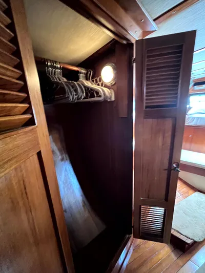 Sv Commitment Yacht Photos Pics 