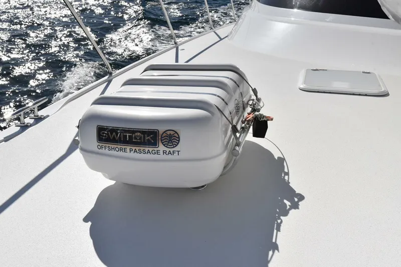 Party Of Five Yacht Photos Pics Offshore passage raft on 2019 Viking 80 Sky Bridge yacht deck, ocean background.