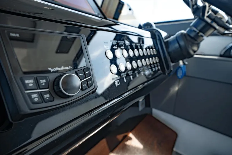 Yolo Yacht Photos Pics 