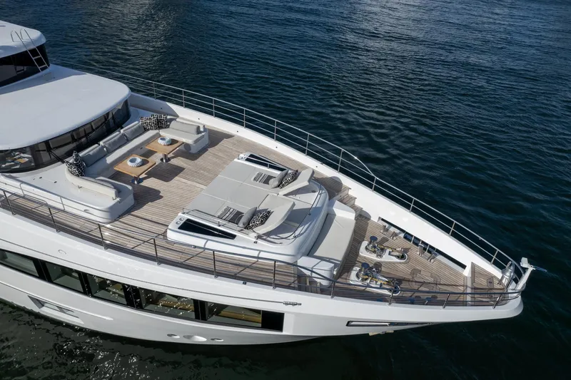 Santosh Yacht Photos Pics 2020 Majesty 100 yacht with spacious deck and luxurious seating.