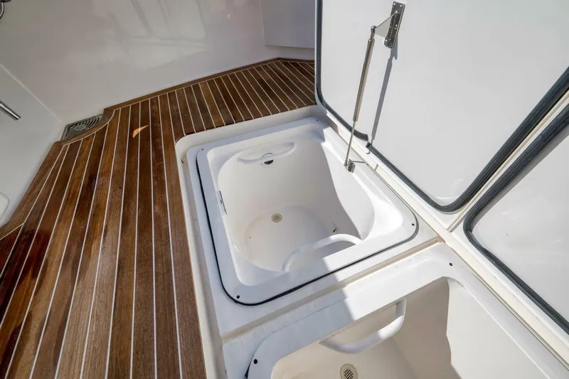  Yacht Photos Pics 2011 Viking 76 Enclosed Bridge- TEUSEAS- Cockpit