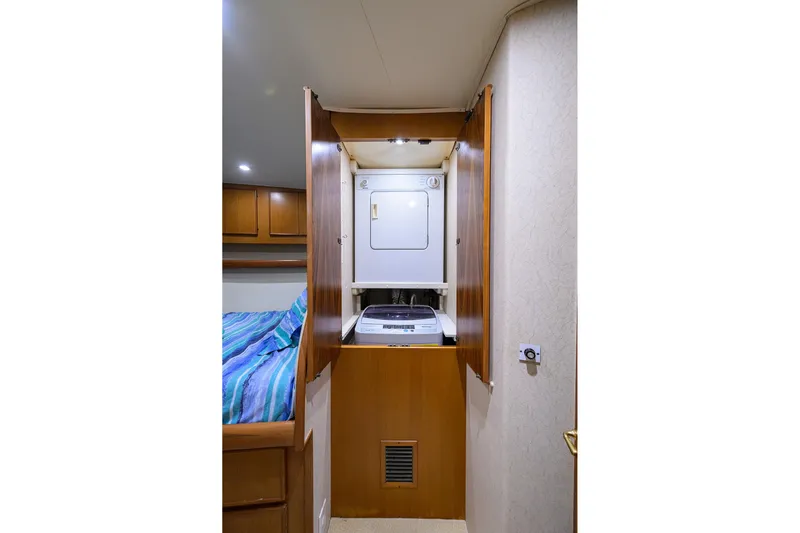 Seanyle Yacht Photos Pics Post 50 SEANYLE - Washer & Dryer