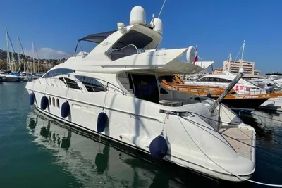 2005 Azimut 62 Fly