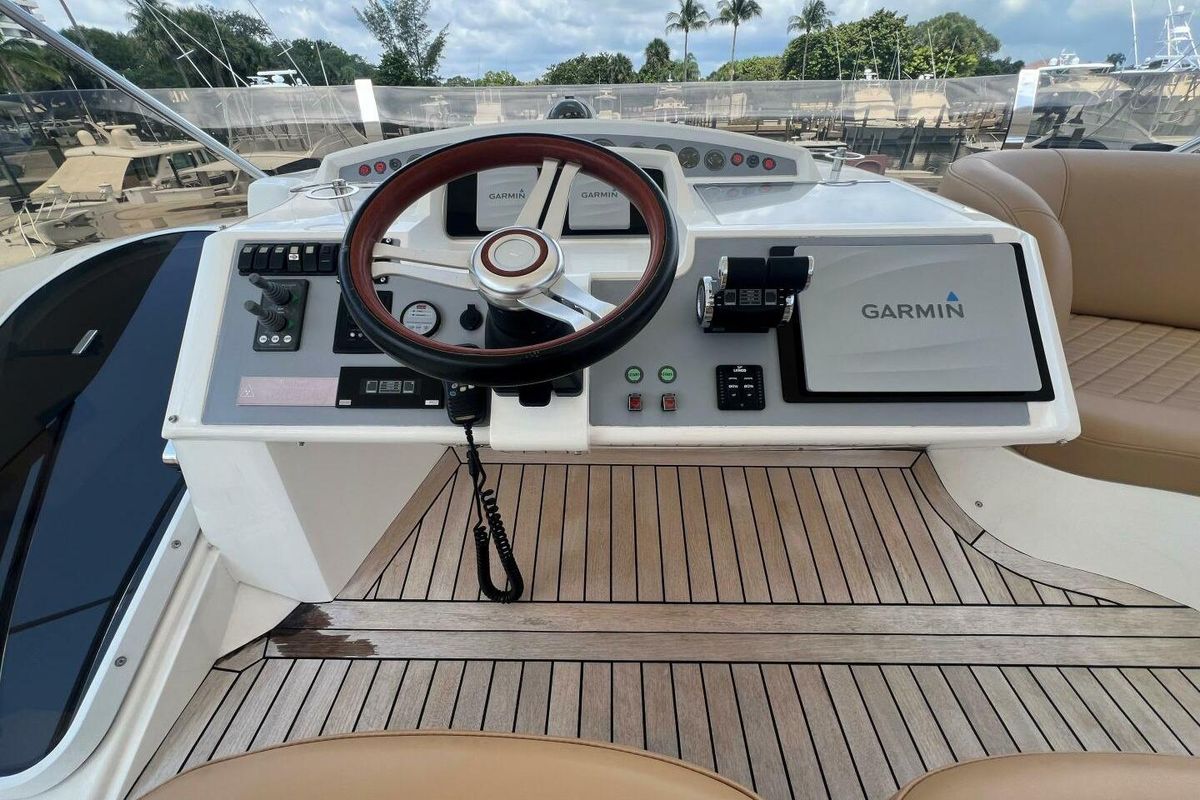 2006 Princess 67 