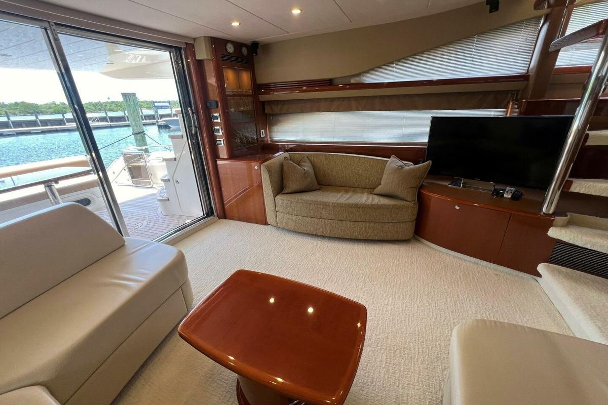 2006 Princess 67 