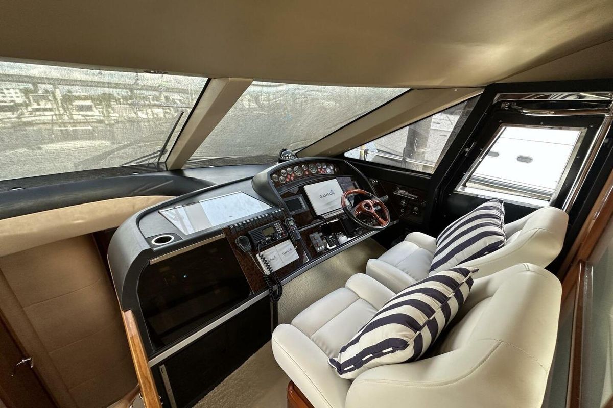 2006 Princess 67 