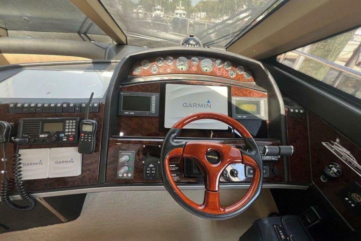 2006 Princess 67 