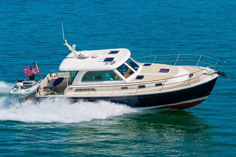 Plane Up Yacht Photos Pics 