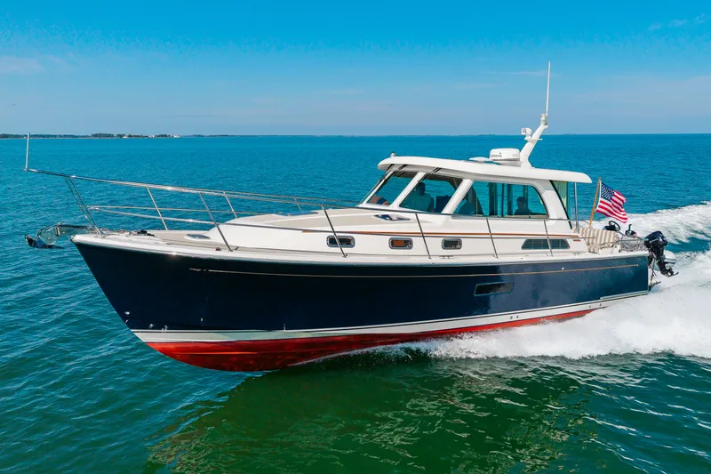 Plane Up Yacht Photos Pics 