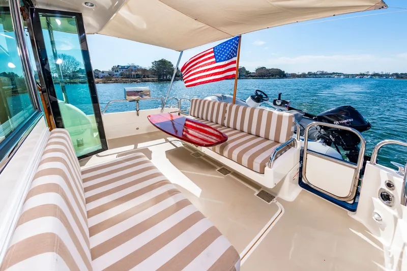 Plane Up Yacht Photos Pics 