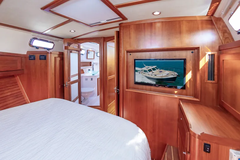 Plane Up Yacht Photos Pics 