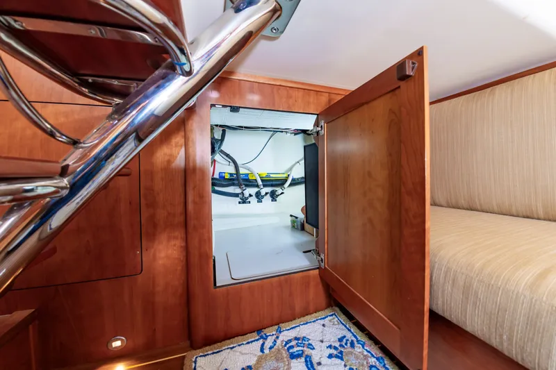 Plane Up Yacht Photos Pics 