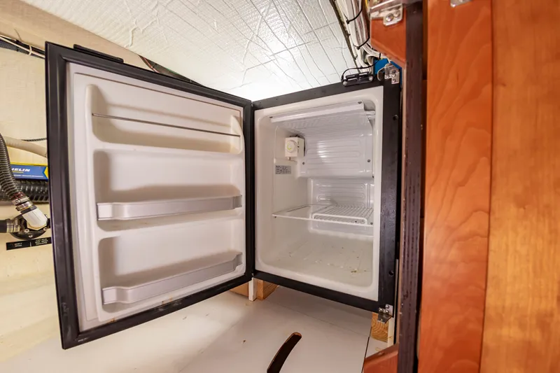 Plane Up Yacht Photos Pics 