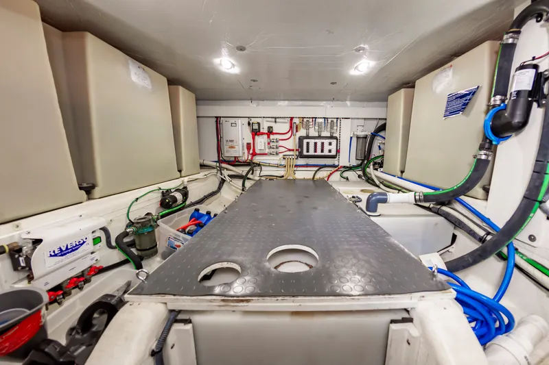 Plane Up Yacht Photos Pics 