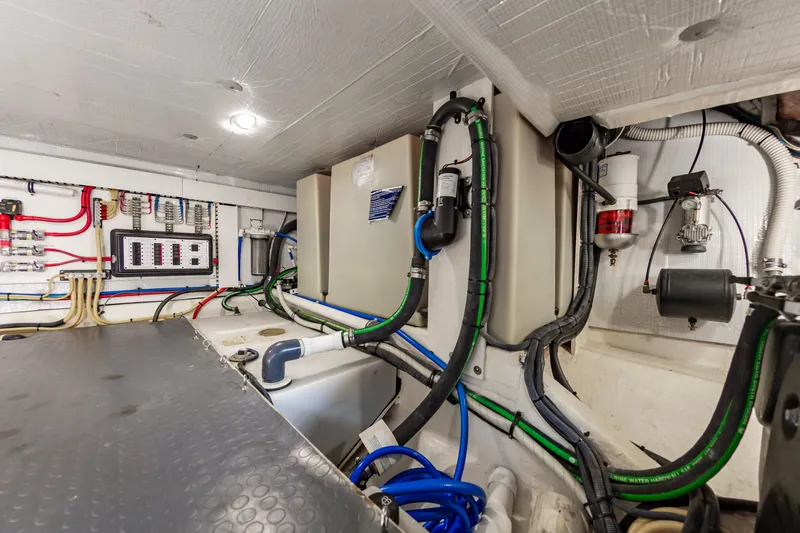 Plane Up Yacht Photos Pics 