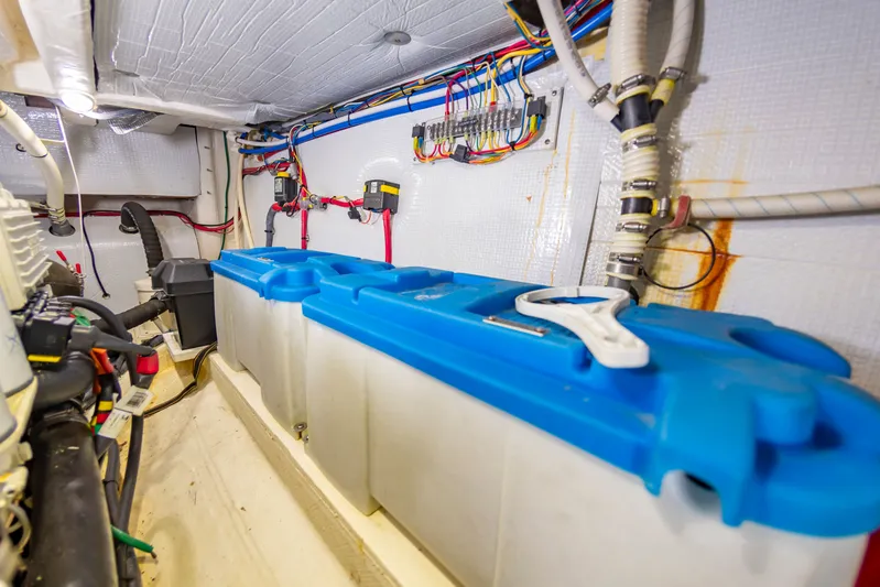 Plane Up Yacht Photos Pics 